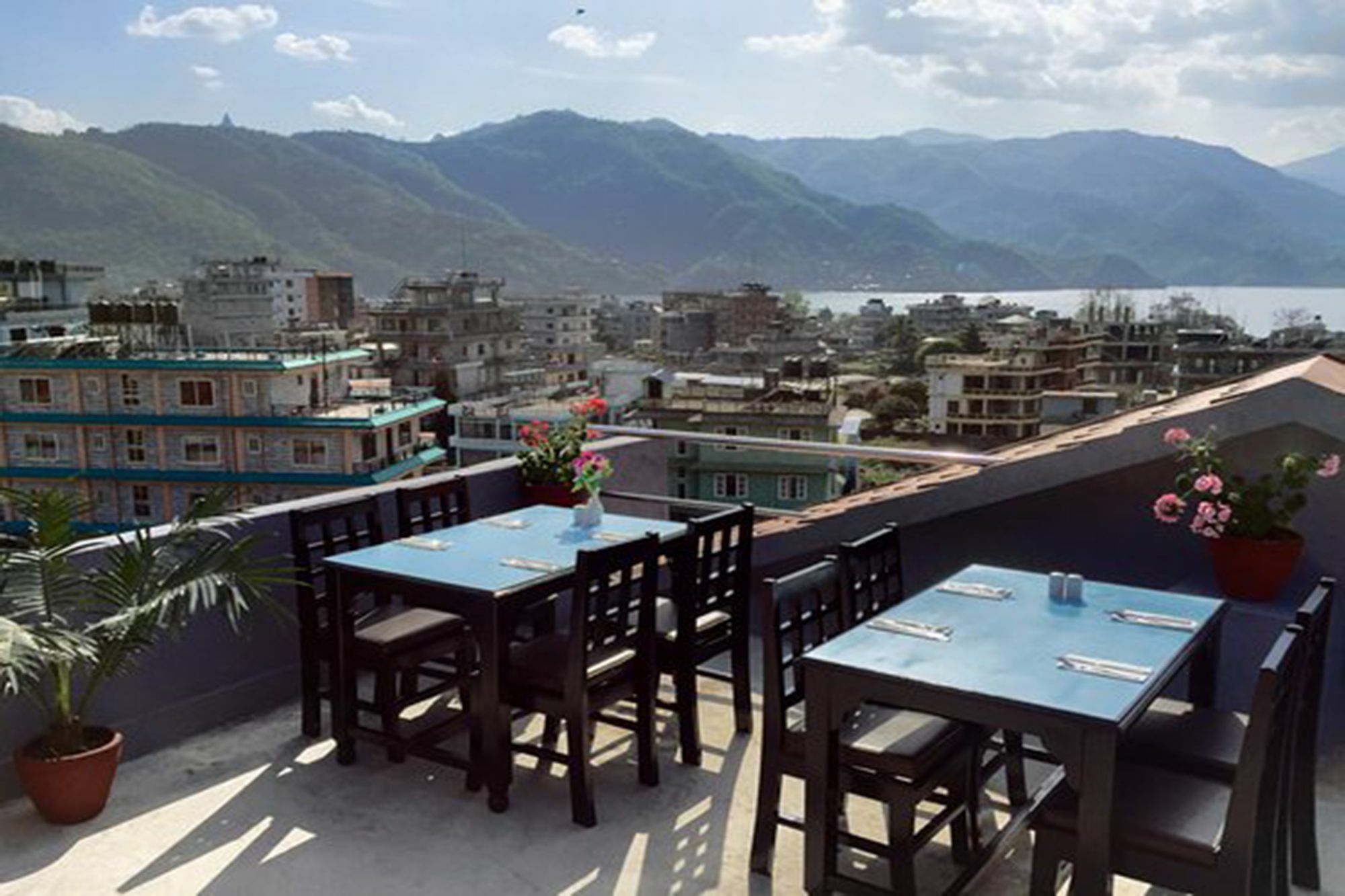 Hotel Atrium Pokhara Ngoại thất bức ảnh